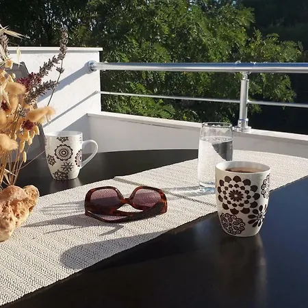 Apartament Aquamarine Vir