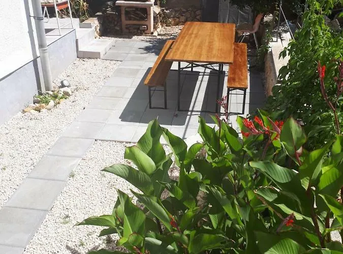 Apartamento Aquamarine Vir